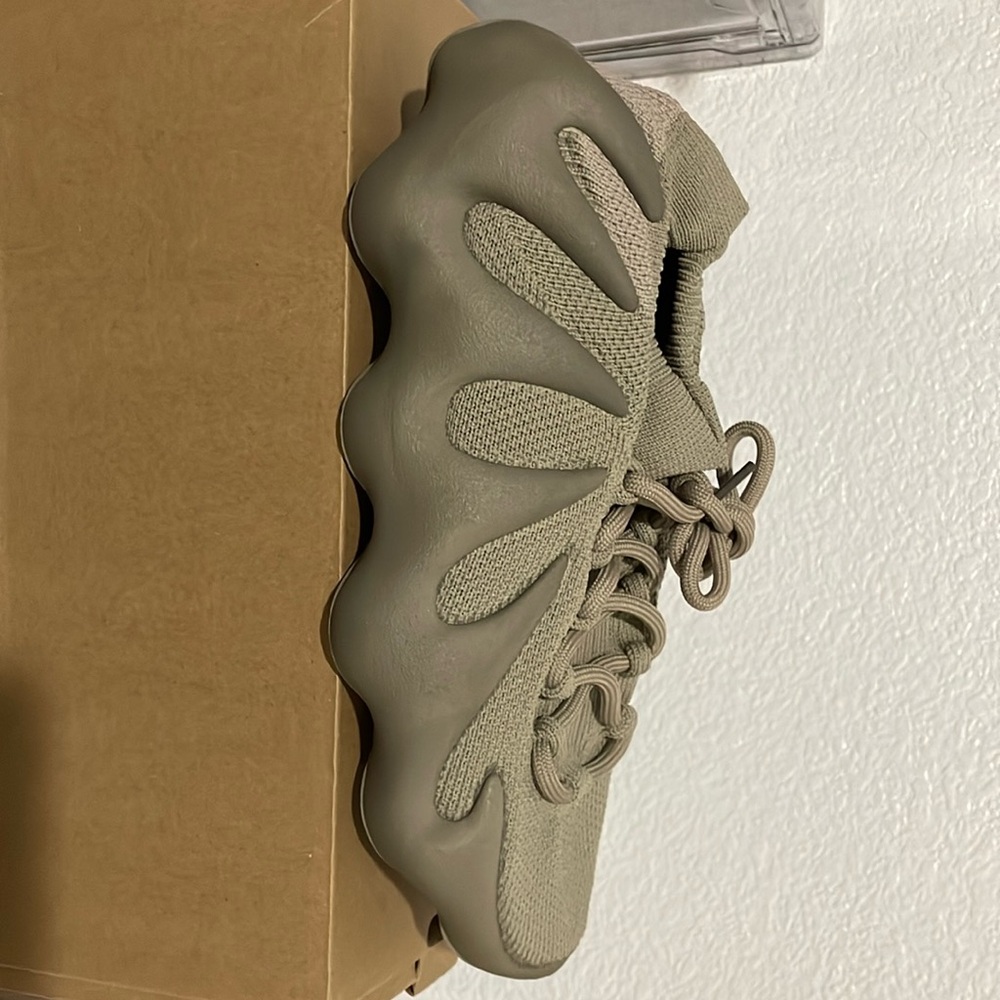 Yeezy 450 New with box